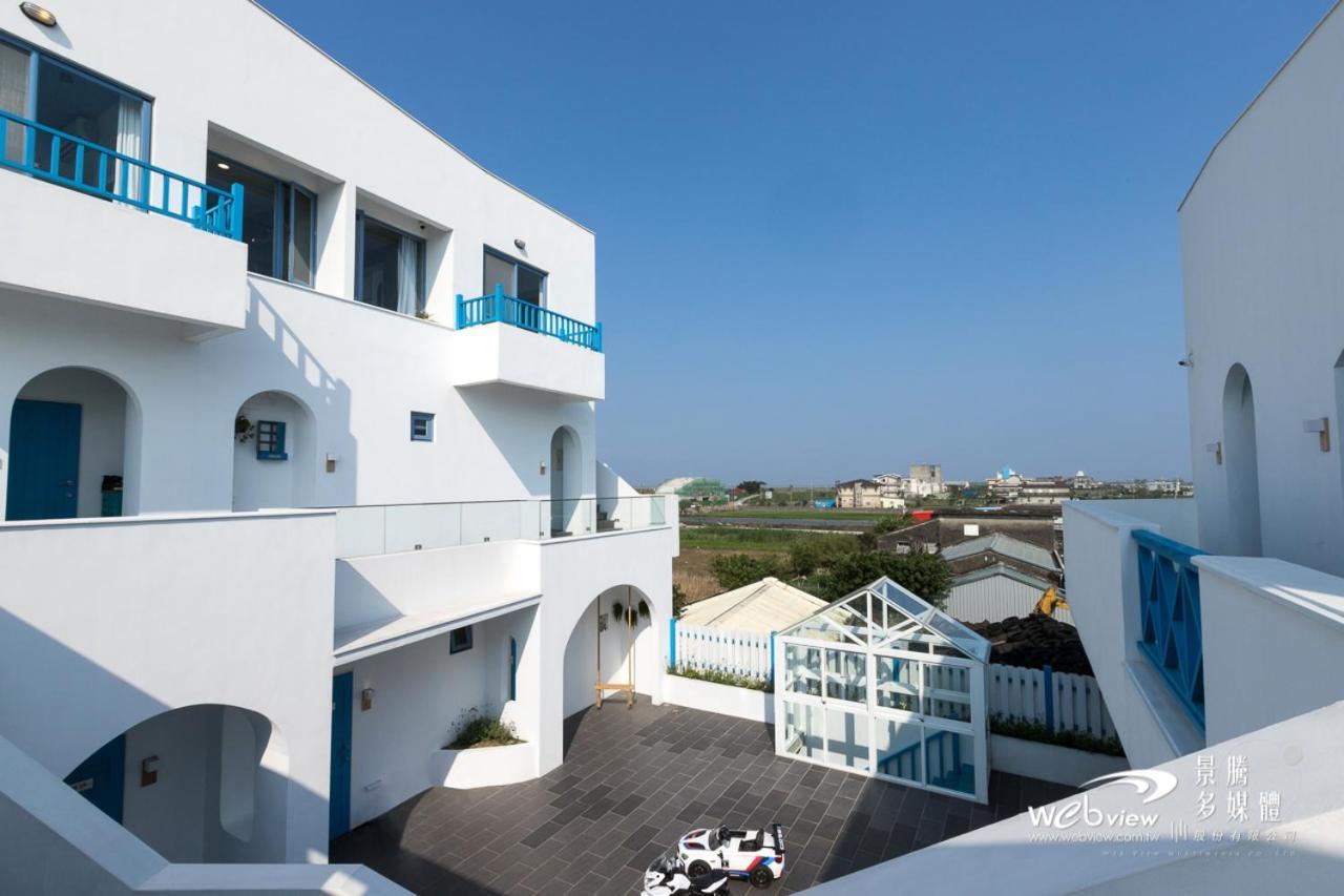 Blue White Apartment Wujie Exterior photo