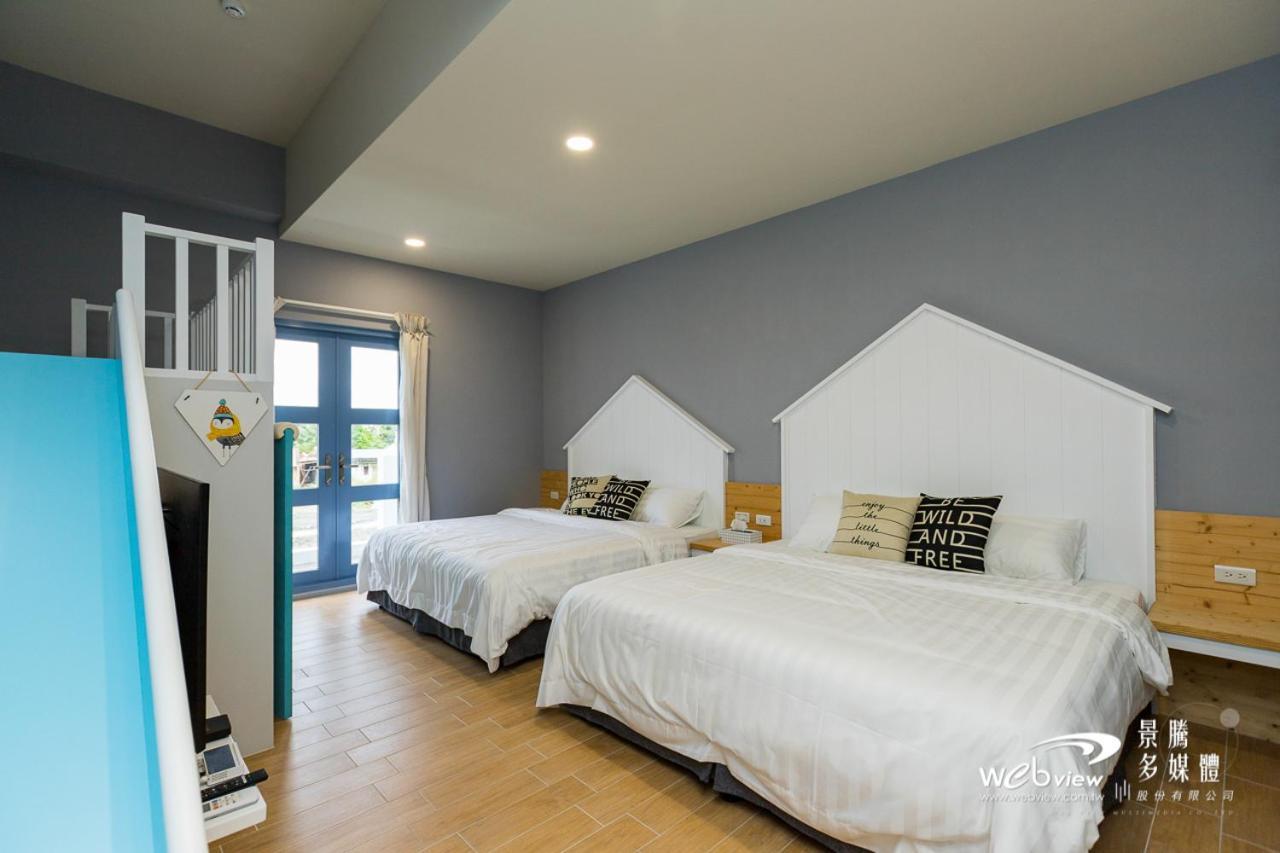 Blue White Apartment Wujie Exterior photo