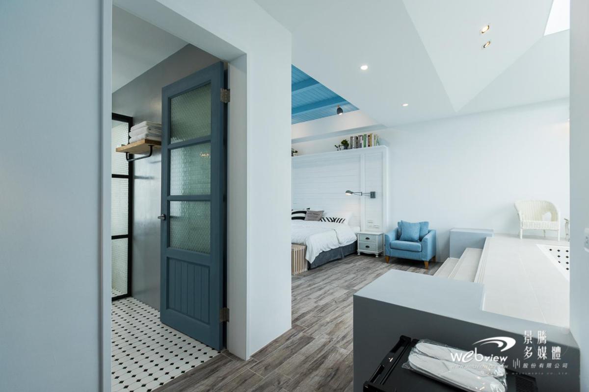 Blue White Apartment Wujie Exterior photo
